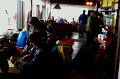 03 Im Lokal ist ja schon einiges los.....